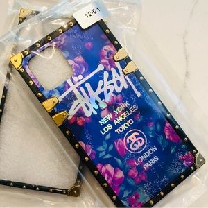 iPhone 12 Floral Fashion Vintage Case
